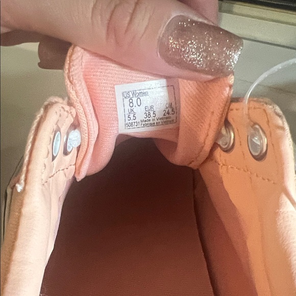 Vans Women's Coral Sneakers - Picture 5 of 5